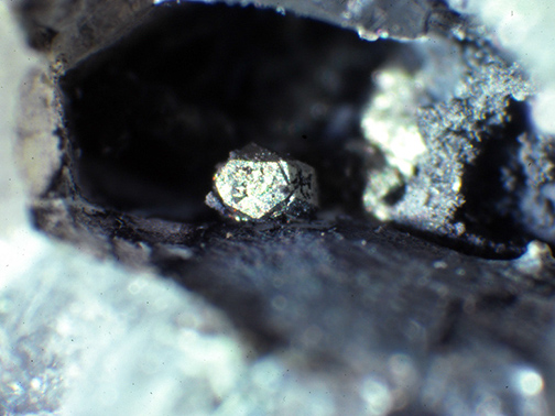 %_tempFileNamePyrite_LongHillXTrumbullCTCrop%