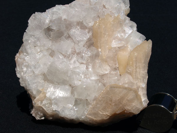 P005_Apophyllite-Stilbite_Raigad_India