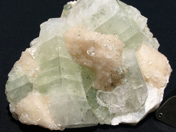P012_Apophyllite-Stilbite_Nasik_India
