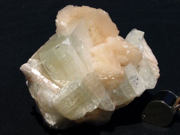 P020_Apophyllite-Stilbite_Nasik_India
