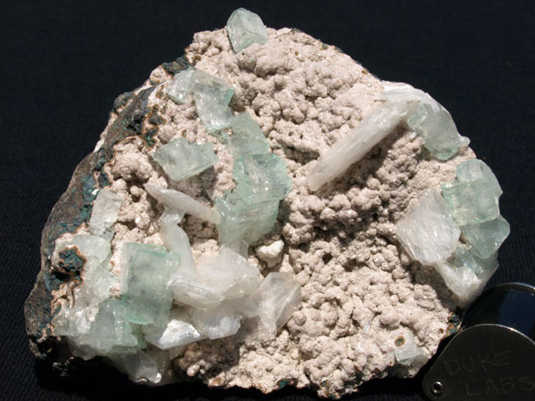 P042_Apophyllite-Stilbite_Poona_India