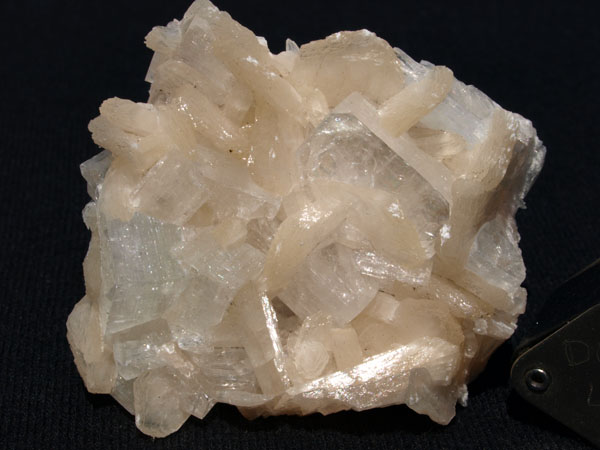 P063_Apophyllite-Stilbite_Nasik_India