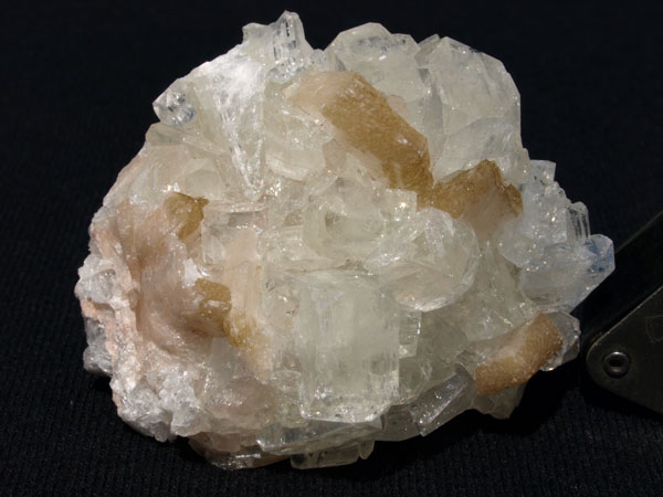 P066_Apophyllite-Stilbite_Nasik_India