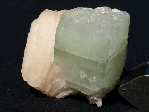 P092a_Apophyllite-Stilbite_Jalgaon_India