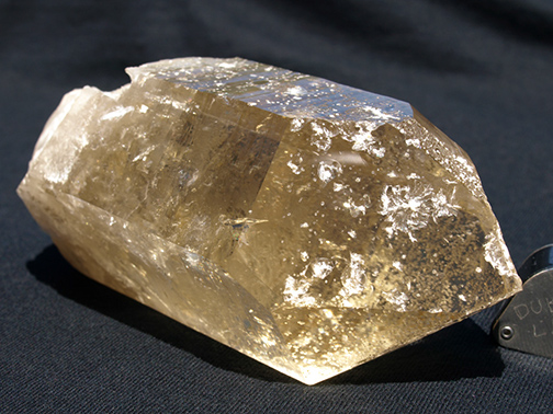 %_tempFileName0039a_Quartz_MinasGerais_Breazil%