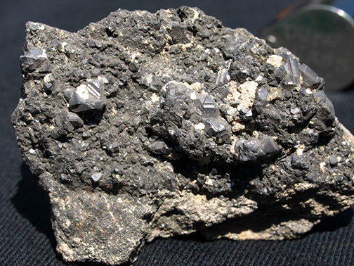 %_tempFileName0072_Cubanite_Tunneaburg_Germany%