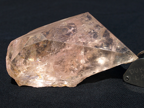 %_tempFileName0082b_Beryl_AguaVermelha_Minas%20Gerais_Brazil%