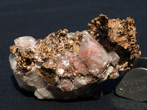 %_tempFileName0167_Copper-Calcite_LakeSuperior_MI%