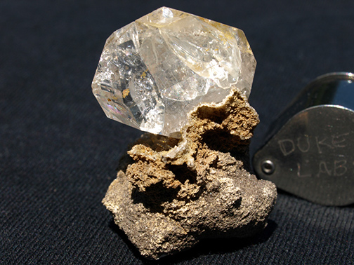 %_tempFileName0209a_Quartz_Lasselville_NY%