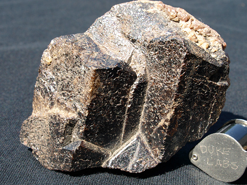 %_tempFileName0248_Sphene_Renfrew_Canada%