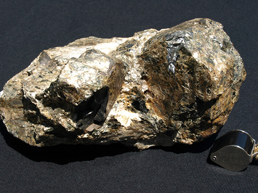 %_tempFileName0419_Ilmenite_WestTorrington_CT%