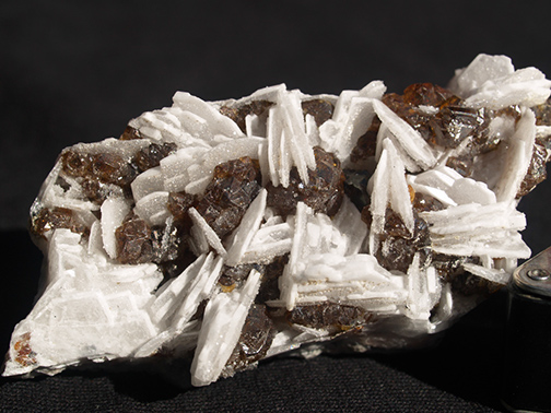 %_tempFileName0501_Barite-Sphalerite_MorococcaDistrict_Peru%