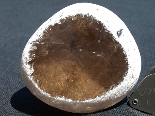 %_tempFileName0553a_QuartzPebble_MinasGeraisBrazil%