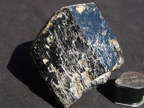 %_tempFileName0566_Tourmaline_MinasGerais_Brazil%