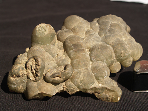 %_tempFileName0651_Prehnite_Monte_Rodella_Tyrol_Italy%