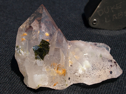 %_tempFileName0654_Quartz-Epidote_Xichang_Sichuan_China%