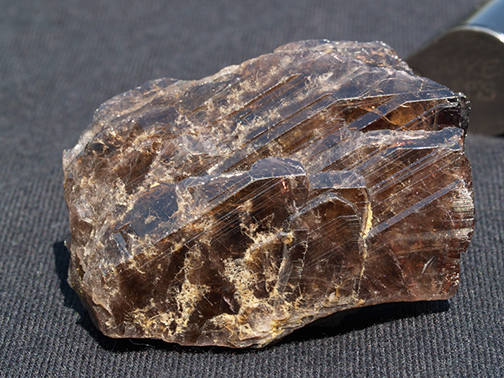 %_tempFileName0932_Axinite_IstakValley_Pakistan%