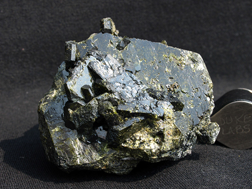%_tempFileName1014a-2_Epidote_Belochistan_Pakistan%