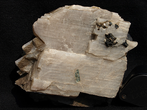 %_tempFileName1087a_Calcite_SterlingHillMine_Ogdensburg_NJ_USA%