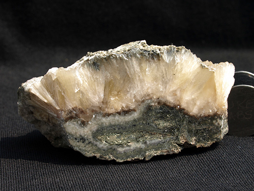 %_tempFileName1114a_Stilbite_UpperNewStreetQuarry_Paterson_NJ_USA%