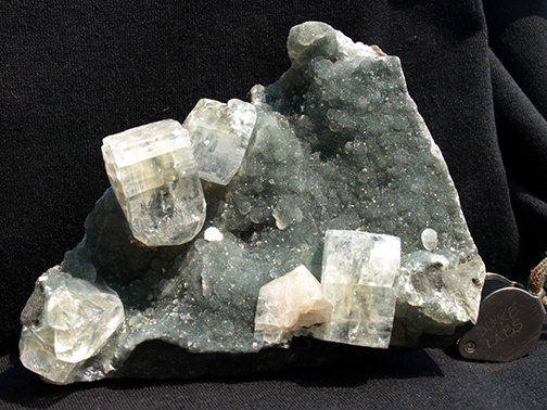 %_tempFileName1132a_Apophyllite_Jalgaon_India%