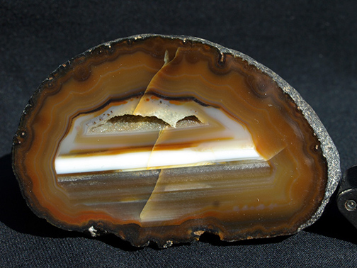 %_tempFileName1258a_Quartz%20var%20Geode_Mexico%