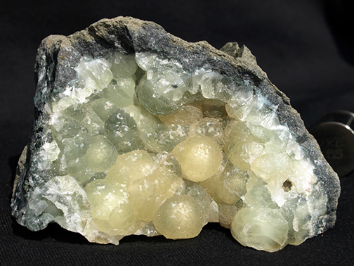 %_tempFileName1445a_Prehnite_O&GQuarry_Southbury_CT_USA%