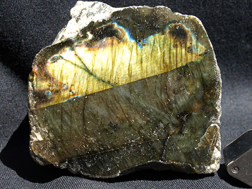 %_tempFileName1520a_Labradorite_Madagascar%