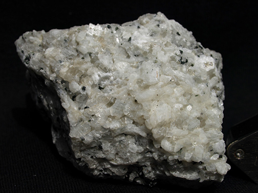 %_tempFileName1636a_Wollastonite_LimecrestQuarry_NJ_USA%