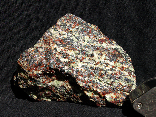 %_tempFileName1713a-2_Franklinite,%20Willemite,%20Zincite_Frnaklin_NJ_USA%