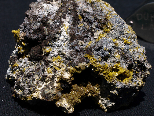 %_tempFileName2183_Uraninite_MinasGerais_Brazil%