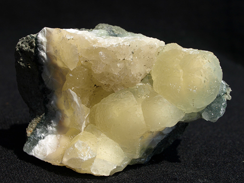 %_tempFileName2947_Prehnite,%20Calcite_O&GQuarry_Southbury_CT_USA%