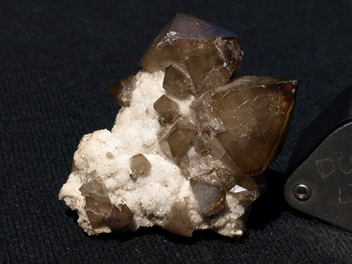 %_tempFileName3092a-1_Scheelite_Yaogangxian%20Mine_Chenzhou_Hunan_China%