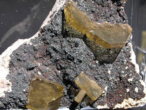 %_tempFileName3151_Barite_HuanzalaMine_DeptHuanuco_Peru%