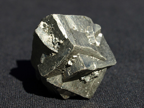 %_tempFileName3170_Pyrite_Wuzhoo_GuangxiProv_China%