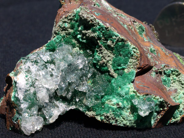 2168_Malachite-Calcite_LaQuellaMine_Mapimi_Durango_Mexico