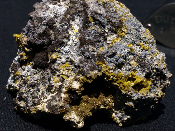 2183_Uraninite_MinasGerais_Brazil